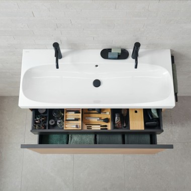 Geberit Acanto washbasin cabinet with organisational system