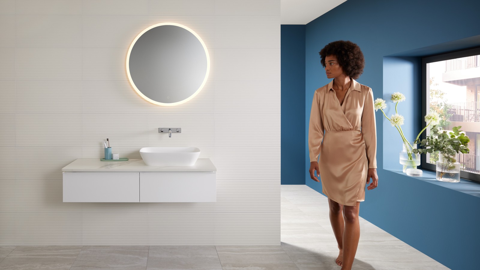 Mix & Match: Geberit ONE lay-on washbasin with iCon cabinet Mix & Match: Geberit ONE lay-on washbasin with iCon cabinet