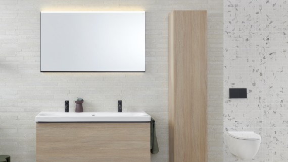 The Acanto bathroom series with pull-out shelf unit creates practical storage space