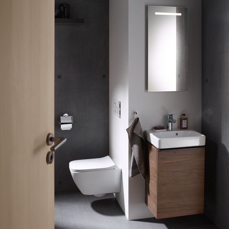 Small bathroom with bathroom products from Geberit Smyle Small bathroom with bathroom products from Geberit Smyle