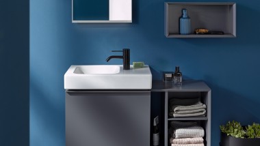 Guest bathroom featuring the Geberit iCon bathroom series