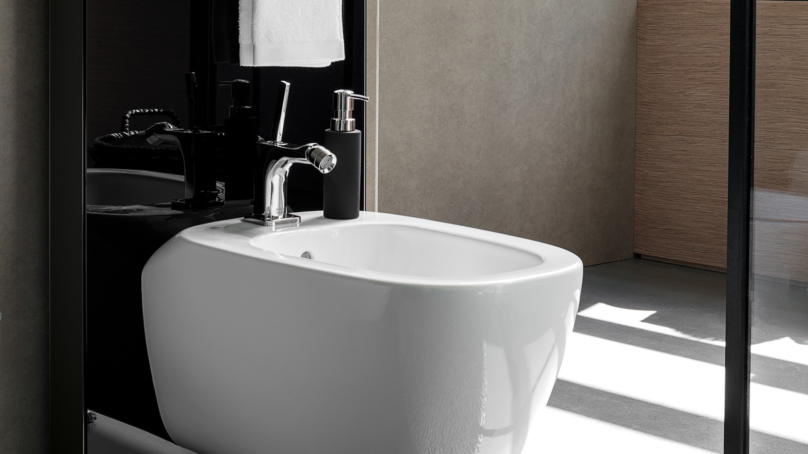 Geberit Monolith for Bidet (© Geberit) Geberit Monolith for Bidet (© Geberit)