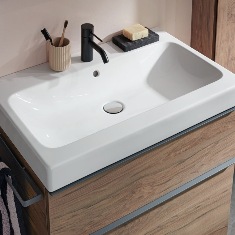 Geberit iCon classic washbasin with cabinet Geberit iCon classic washbasin with cabinet