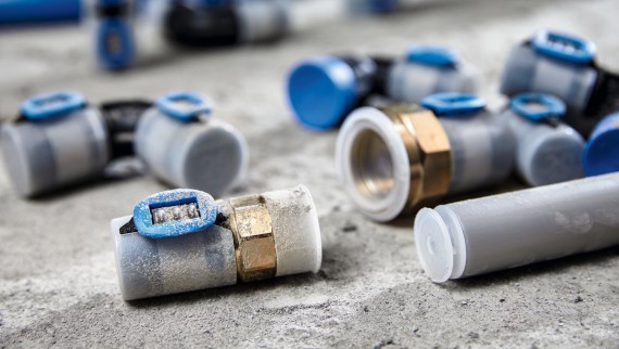 Geberit FlowFit fittings and pipes are protected against contamination with protective caps