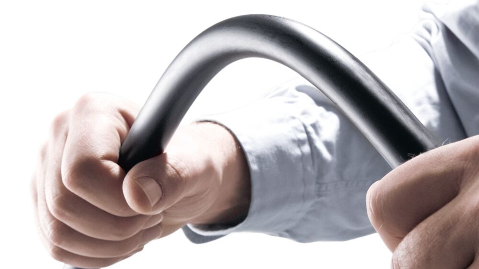 Effortless bending of Geberit Mepla composite pipes