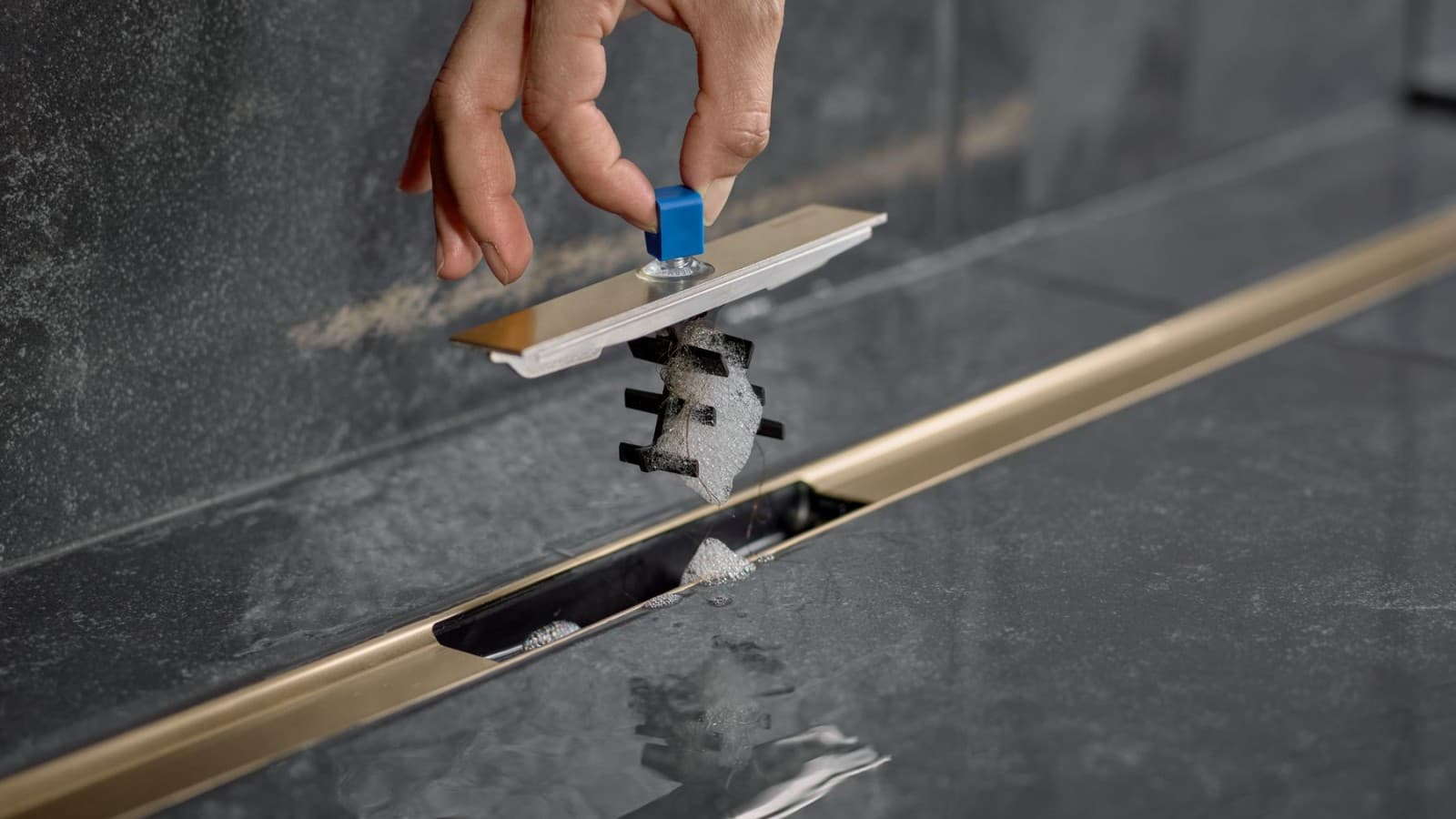 CleanLine80 in champagne CleanLine80 in champagne