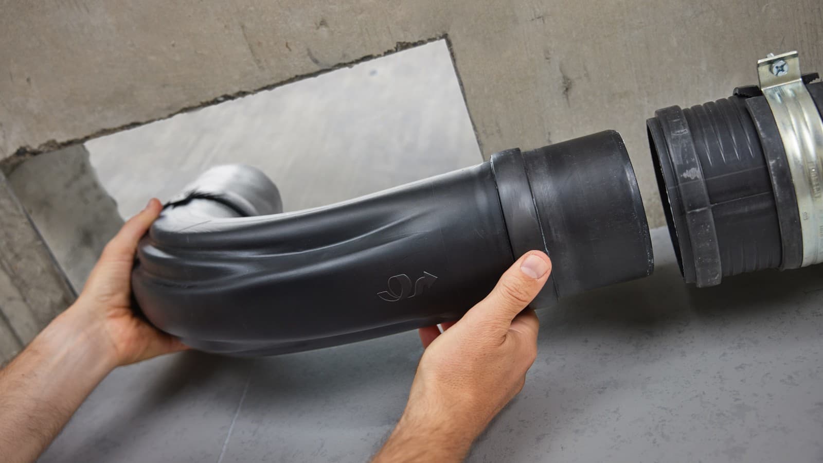 The Geberit BottomTurn bend is quicker and easier to install than two 45° bends The Geberit BottomTurn bend is quicker and easier to install than two 45° bends