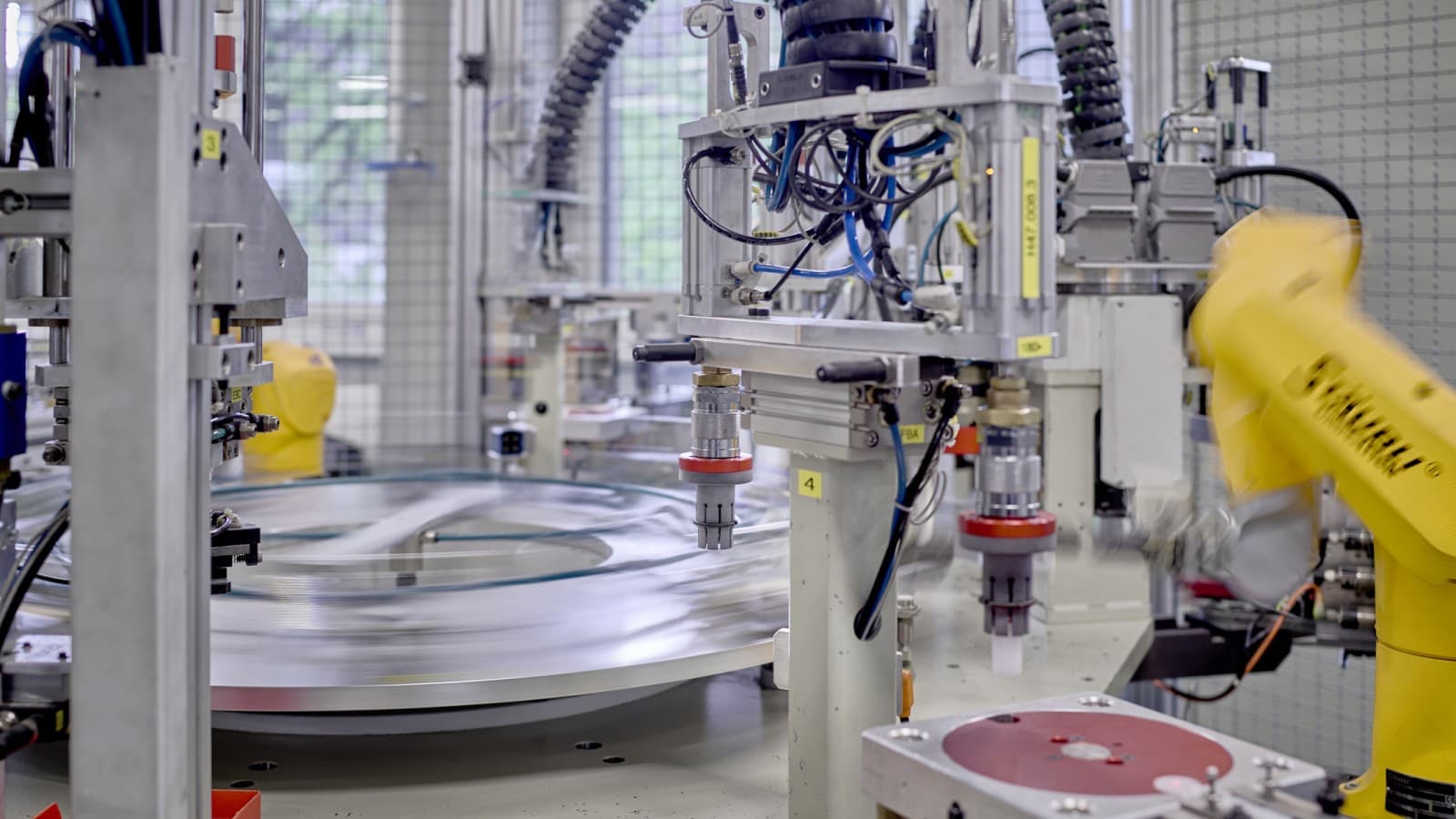 Various Geberit piping systems are used in production plants