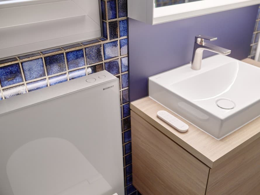 The Monolith Plus version offers extras such as LED lighting and odour extraction (© Ben Huggler) The Monolith Plus version offers extras such as LED lighting and odour extraction (© Ben Huggler)